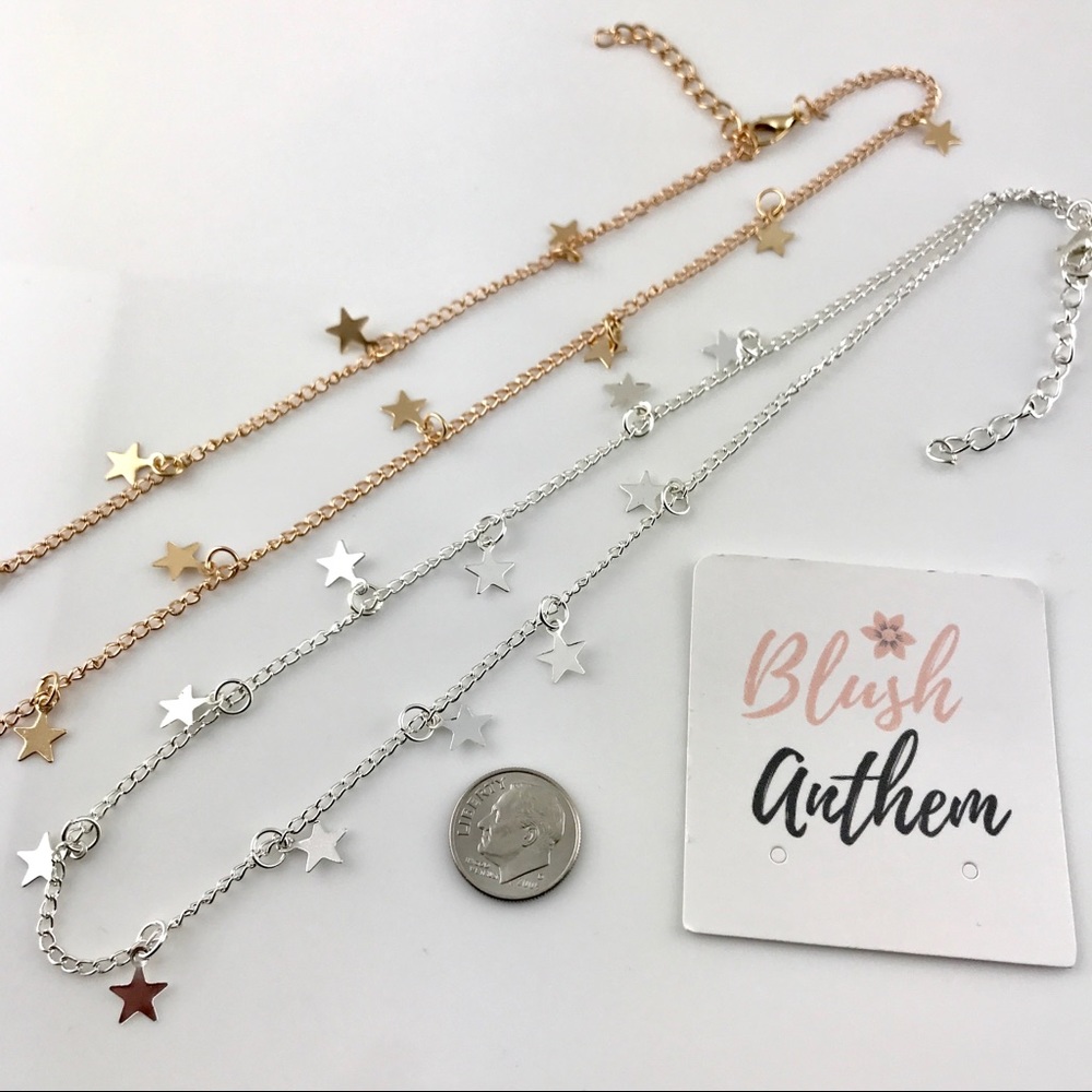 3 for $25✨simple sequin star necklace - Picture 6 of 7